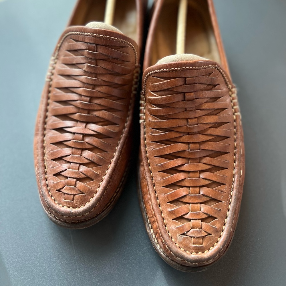 Tommy Bahama Mens Size 9M US Woven Leather Flynn Slip On Loafers